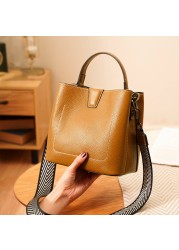 OYIXINGER Women's Luxury Shoulder Bag Leather Wristwatches Classic Bucket Bag Lychee Crossbody Bags Chic Ladies Handbag