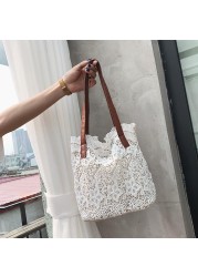 Lace Perforated Shoulder Bag for Women Elegant Beach Bag Large Capacity Composite Collection Summer 2021