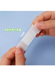 Cute cartoon boxes of waterproof dressing 20 children's hemostatic stick band aid small pure and fresh and breathable wear feet