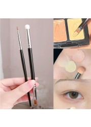 T301 Double End Concealer Brush Sponge Precision Makeup Brushes Dark Circles Eyeliner Tear Trench Concealing Brush Fine Make Up Tool