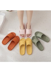 Home Soft-soled Slippers Women Summer Bathing Non-slip Soft Sandals Couple Noise Reduction Wear-resistant Flip Flops Female Shoes