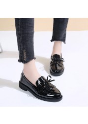 Rimocy Patent Black Leather Women Loafers Flat Shoes Women Spring 2022 British Tassel Casual Flat Ladies Shoes