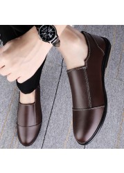 Summer outdoor soft men shoes leather loafers slip on comfortable driving shoes moccasins casual driving shoes