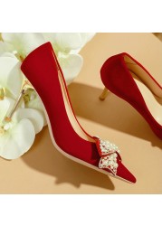 Rimocy Sexy Red Velvet Wedding Shoes for Women 2022 Luxury Pearl Bowknot Pointed Toe Pumps Woman Stiletto High Heel Dress