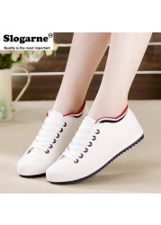 Student Sneakers Flat Canvas Shoes Lace Up Women Spring Classic Casual Sneakers Thick Sole Vulcanized Shoes Platform Shoes