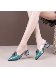 MEMUNIA 2022 New Arrival Genuine Leather Sandals Woman Pointed Toe Solid Med Heels Shoes Fashion Summer Ladies Shoes