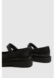 حذاء Schuh Black اليانصيب