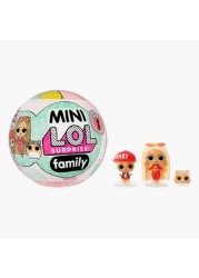 L.O.L. Surprise! OMG Assorted  Mini Family Collection