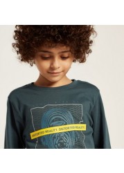 Juniors Graphic Print T-shirt with Long Sleeves