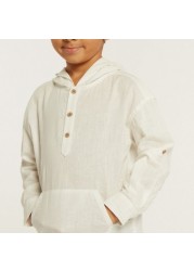 Solid Hooded Shirt with Long Sleeves and Pocket Detail