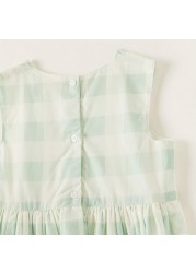 Juniors Gingham Sleeveless Dress with Button Closure