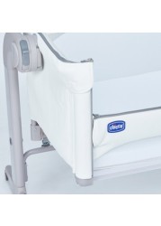 Chicco Next 2 Me Magic Side Sleeping Crib