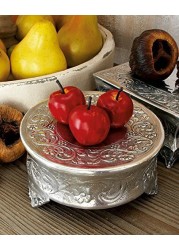 Deco 79 Aluminum Cake Stand for Stylish Host, Set of 4