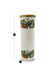 Loogi Al Hoora Enamel Jar W/ Kensington Design