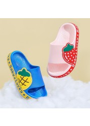 2022 summer children shoes strawberry girls slippers non-slip sandals for boys indoor baby funny slippers kids flip flops