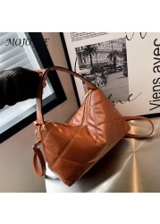 التطريز الموضوع بولي Leather الجلود Crossbody حمل الإناث شعرية تتجه حقيبة يد المرأة خمر سستة حقيبة يد للسفر