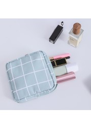 Women Portable Sanitary Napkin Storage Bag Cotton Travel Makeup Bag Printed Literary Zipper Purse Sundries Cosmetic Organizer