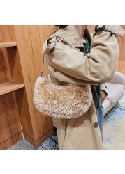 Women's Soft Plush Shoulder Bag Solid Color Hobos Warm Cloth Handbag Female Autumn Winter Casual Small Tote Bag Underarm Shopper