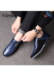 Fashion breathable men outdoor sports shoes leisure travel non-slip popular walking shoes all-match business office leather shoes