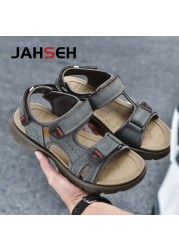 Super Light Summer Men Sandals Brand Beach Water Shoes Outdoor Breathable Trekking Fashion Sandals Fishing Genuine Leather Shoes