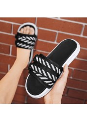 Men Summer Shoes Plus Size Slippers Fashion Men Slippers Flip Flops Comfortable Shoes Casual Shoes Saplatos Masculino