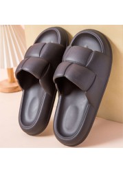 Super Soft Home Platform Slippers Comfortable Soft Bottom Non-slip Bath Shoes EVA Light Slides Couple Indoor Flip Flops