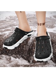 Fashion Men Slippers Outdoor Sneakers Beach Sandals Garden Shoes Comfortable Lightweight EVA Slippers Double Color Clogs