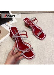 صنادل حريمي 2022 أحذية حريمي صيفية بكعب شفاف حريمي بيج موضة جديدة Zapatillas Mujer Casa Sapato Feminino