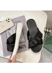 Summer ladies outdoor shopping flat slippers simple high platform open toe slides women flounce cloth soft soles walking shoes