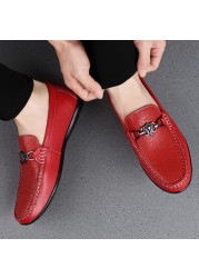 Spring 2022 peas shoes men's leather casual leather shoes driving soft-soled men's shoes red pedal lazy