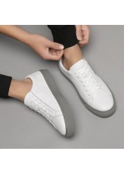 Summer new products men's casual flat bottom shoes fashion deodorant sneakers and lightweight sweat-absorbing shoes