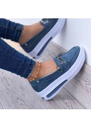 Women Sneakers Thick Bottom Female Vulcanized Sneakers Solid Color Flat Casual Walking Lace Up Casual Women Shoes