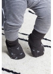 The Little Tailor Grey Rocking Horse Jersey Booties