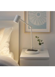 NYMÅNE Work lamp with wireless charging