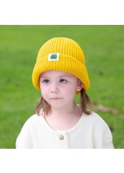 Autumn Winter Solid Color Baby Knitted Warm Hat Soft Casual Hemming Hat Kids Girls Boys Frog Label Beanies Clothes