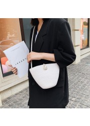 Summer Women Bag Knitted Beach Shoulder Bag Fashion Knitted Straw Crossbody Bag Women Messenger Bag Knitted Handbag Handbag 2022