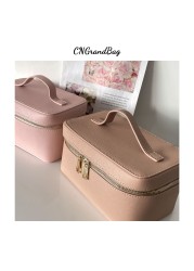 Ladies Saffiano Split Leather Travel Toiletry Bag Portable Hanging Makeup Organizer Box Toiletry Kit for Men Cosmetic Bag for Women