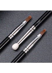 T301 Double End Concealer Brush Sponge Precision Makeup Brushes Dark Circles Eyeliner Tear Trench Concealing Brush Fine Make Up Tool