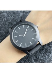 Brand Wrist Watches Fashion Men Women Ladies Girl Couples Crocodile Pattern Quartz Casual Silicone Band Watch LA06