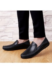 Genuine Leather Men Shoes Luxury Formal Moccasin Shoes No Lace Up Black Brown Italian Driving Shoes 2020