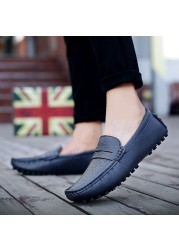 Men's shoes, genuine leather, casual moccasin shoes, breathable, soft, without laces, large size 39-50