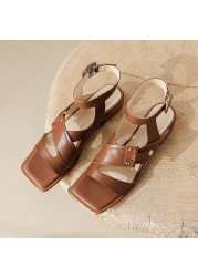 Real Leather Gladiator Women Sandals Square Heels Metal Decoration Classic Retro Buckle Strap Ladies Summer New Open Toe Shoes