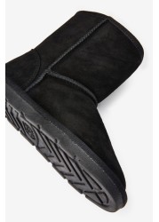 Warm Lined Water Repellent Suede Pull-On Boots