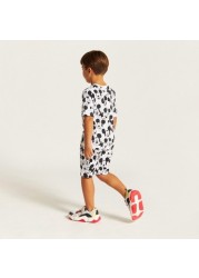 Mickey Mouse Print Crew Neck T-shirt and Shorts Set