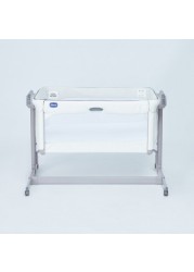 Chicco Next 2 Me Magic Side Sleeping Crib