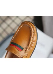 Boys Girls Moccasins Soft Bottom Casual Leather Shoes Kids Loafers Children Metal Wedding Autumn Fashion Flats Boat Sneakers