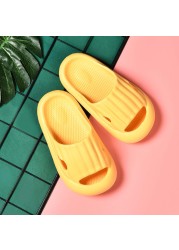 New Summer Children Shoes Casual Sandals Slippers Baby Boys Girls Slides Sandal Soft Thick Sole Quick Dry Beach Pool Slippers