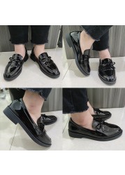 Rimocy Patent Black Leather Women Loafers Flat Shoes Women Spring 2022 British Tassel Casual Flat Ladies Shoes