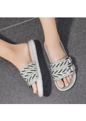 Men Summer Shoes Plus Size Slippers Fashion Men Slippers Flip Flops Comfortable Shoes Casual Shoes Saplatos Masculino